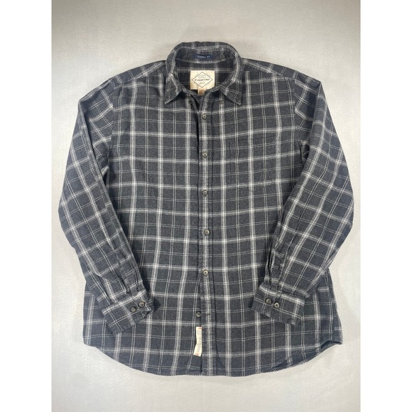 St. John's Bay Other - St. Johns Bay Legacy Flannel Men's M Charcoal Grey Plaid Button Down Shirt